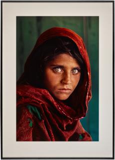 Steve  McCurry - Sharbat Gula, Afghan Girl, Pakistan