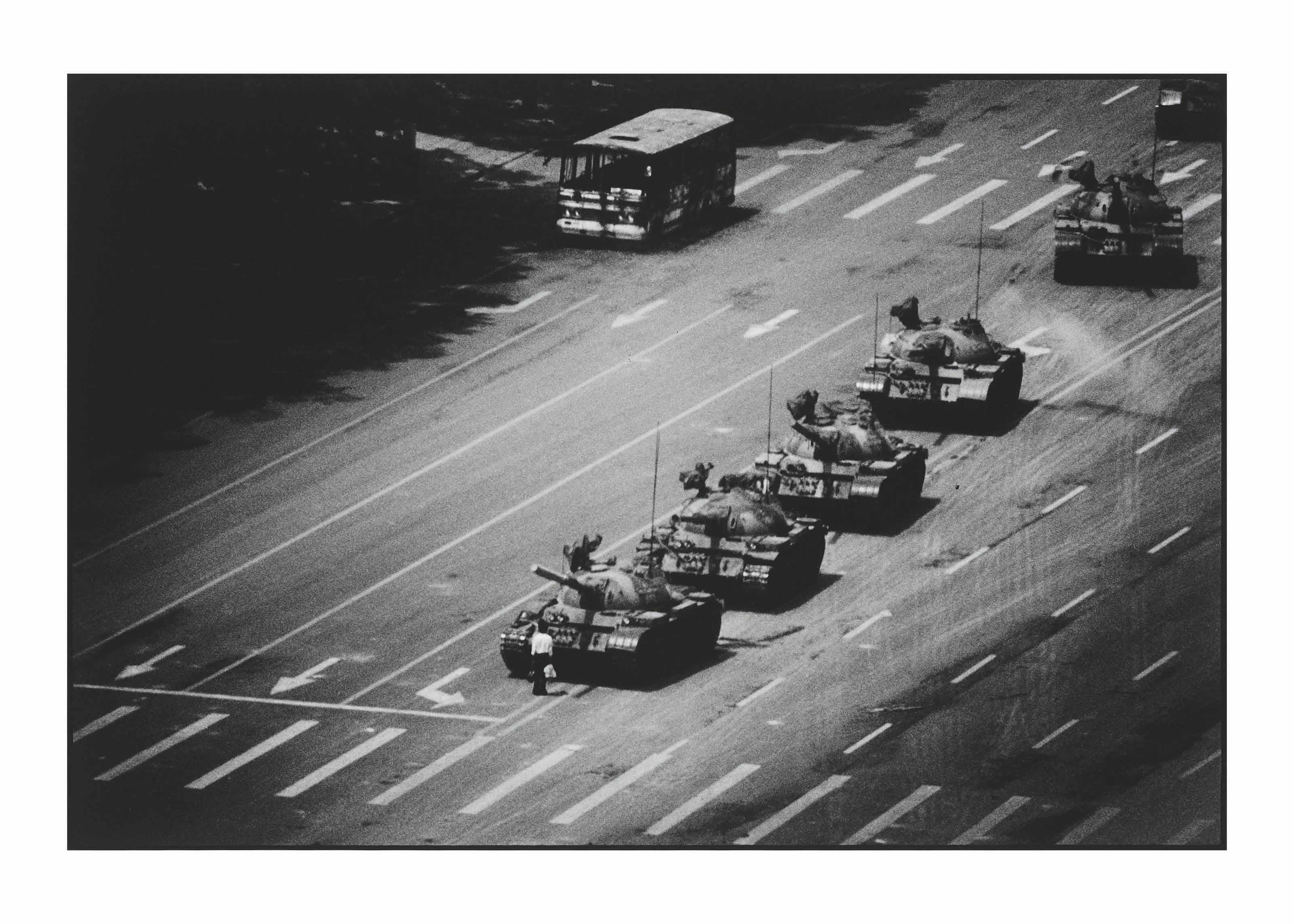 Stuart Franklin - Tienamen Square, 4th June 1989