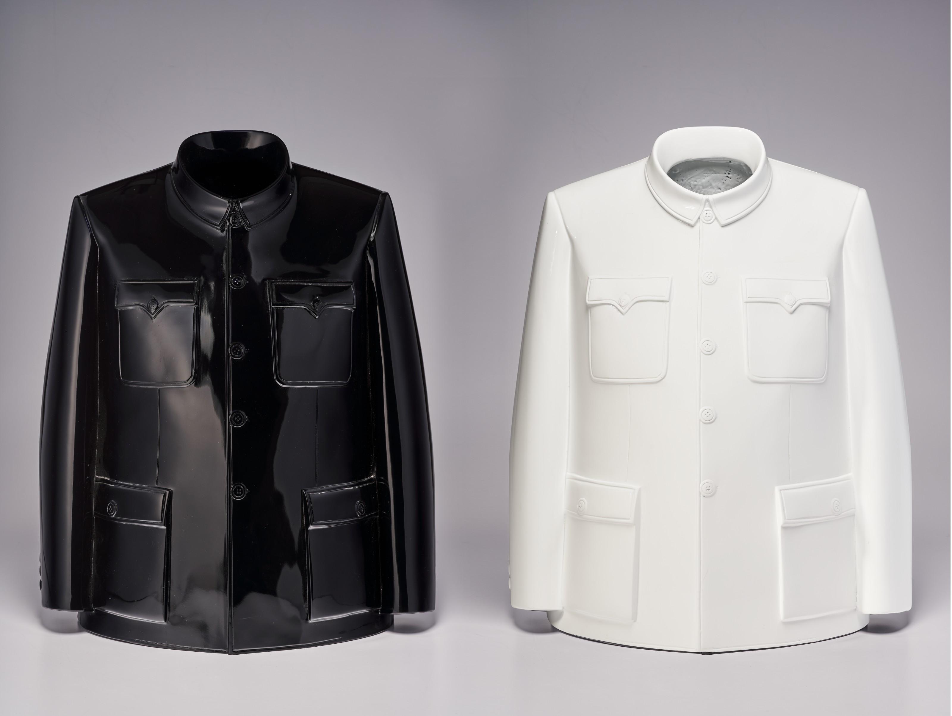 Sui Jianguo - Legacy Mantle (Black and White)