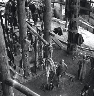 Sun Mingjing - Zigong Series: Brine Wells