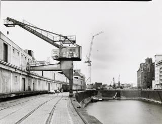 Tata Ronkholz - Düsseldorf Rheinhafen