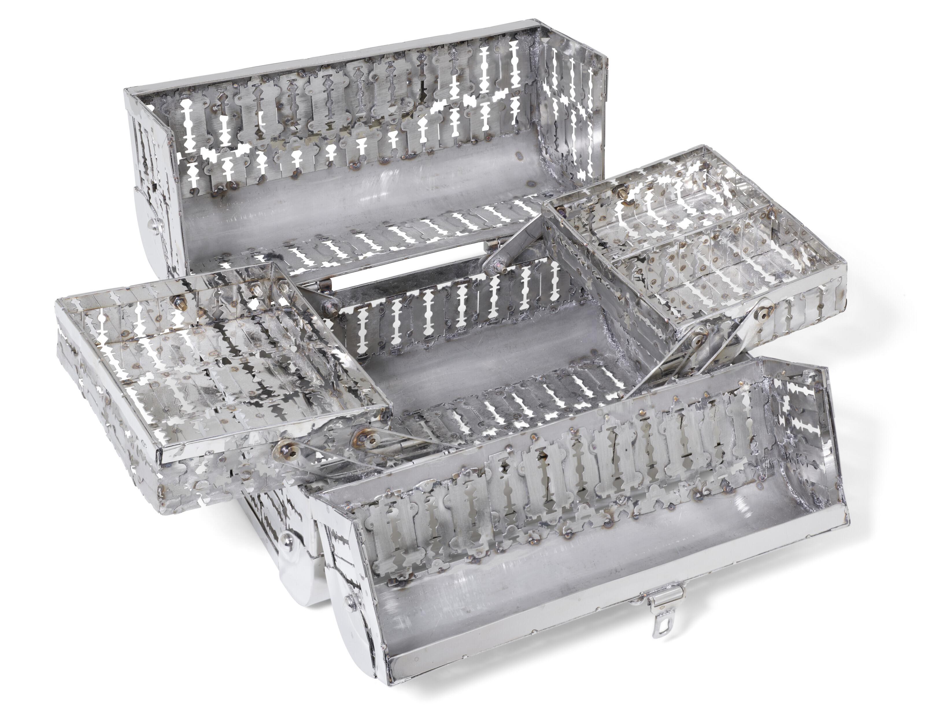 Tayeba Begum Lipi - The Magical Beauty Box