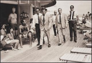 Terry O\'Neill - \'Frank Sinatra, Miami Beach, 1968\'