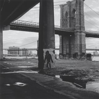 Thomas Lüttge - Shadow Man, Brooklyn Bridge, New York City