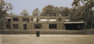 Thomas Ruff - H.E.K. 02