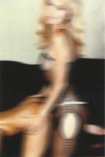 Thomas Ruff - nudes fe 16