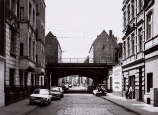 Thomas Struth - \'Gereonswall\', Koln, 1980