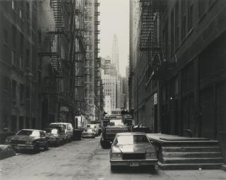 Thomas Struth - \'North Garland Court, Chicago\'