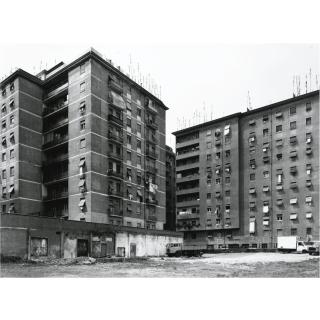 Thomas Struth - Via Guglielmo, Roma 1988