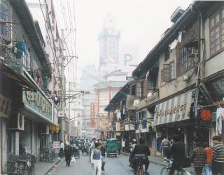 Thomas Struth - Zhe Jiang Zhong Lu, Shanghai, 1997