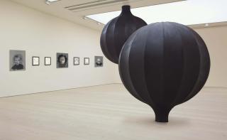 Thomas Zipp - Schwarze Balloons (1. Down, 2. Up, 3. S.K., 4A. Tumb...Tumb, 4B. Abce, 5. Little U-Light, 6. L.E.M., 7. O.M., 8. Elektrizitat)