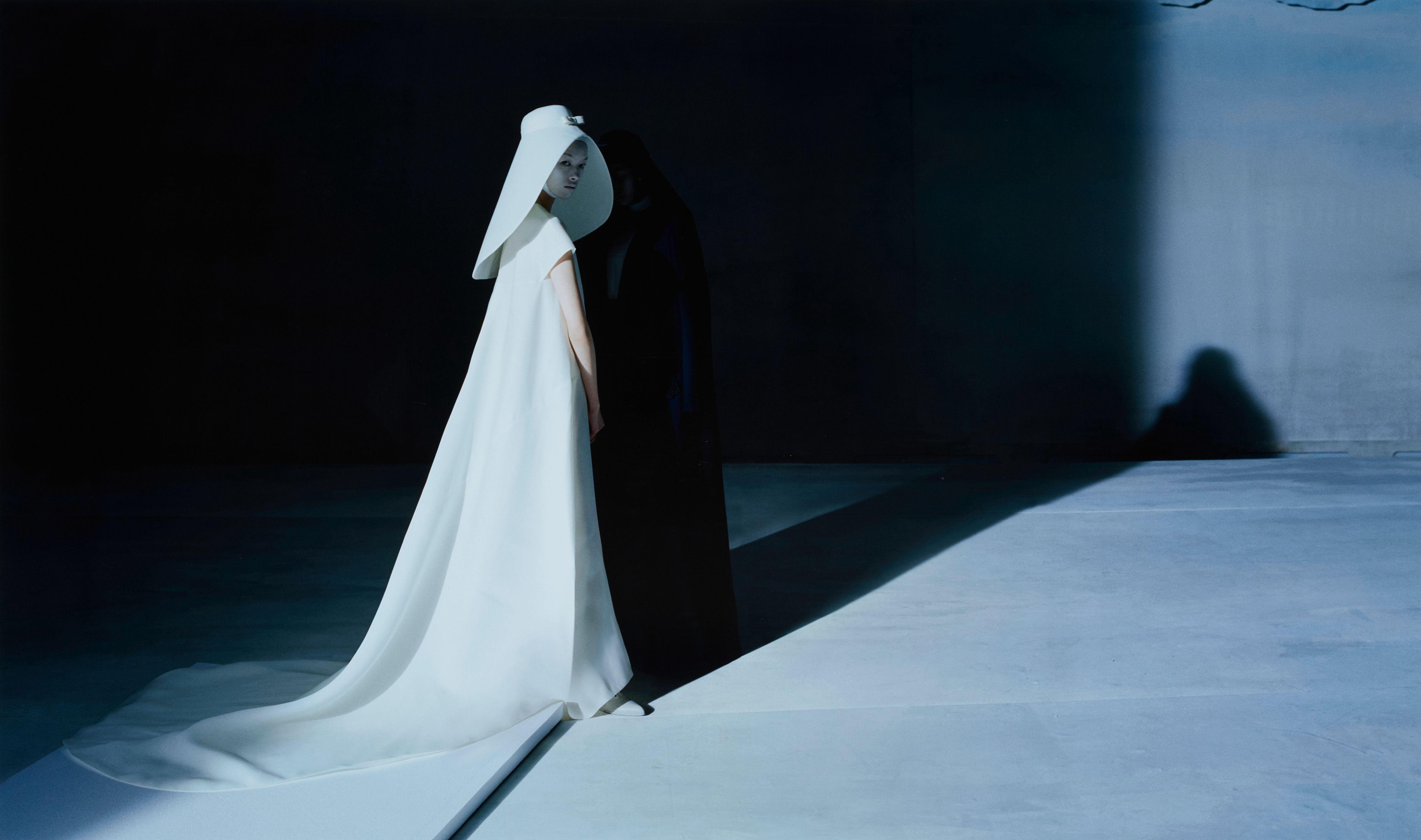 Tim Walker - Xiao Wen Ju & Fei Fei Sun, Fashion: Balenciaga & Lanvin, London