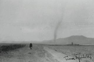 Tina Modotti - Tornado, c. 1928