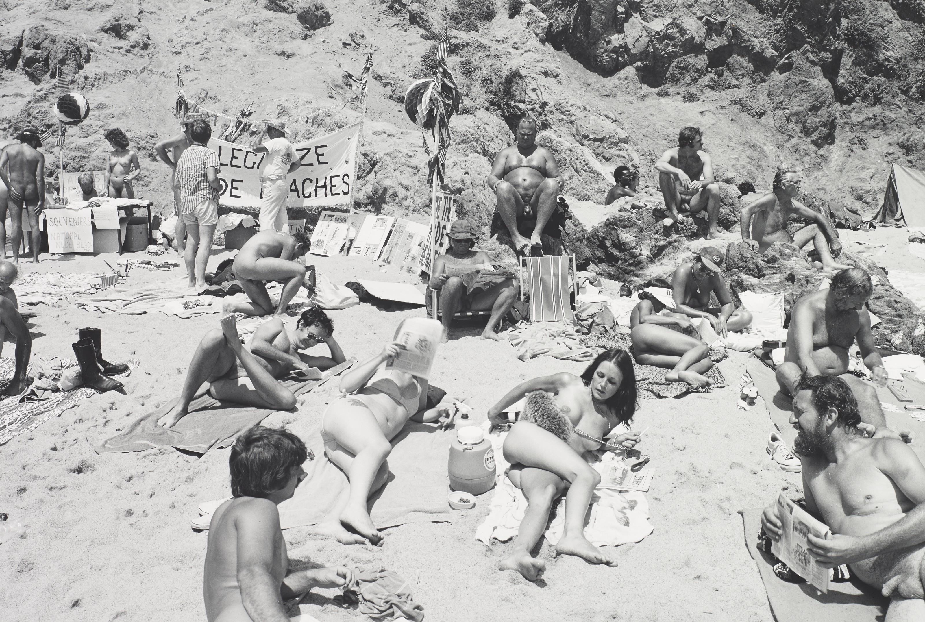 Tod Papageorge - Zuma Beach, Ca, 1978