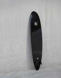 Tom Sachs - Chanel Surfboard