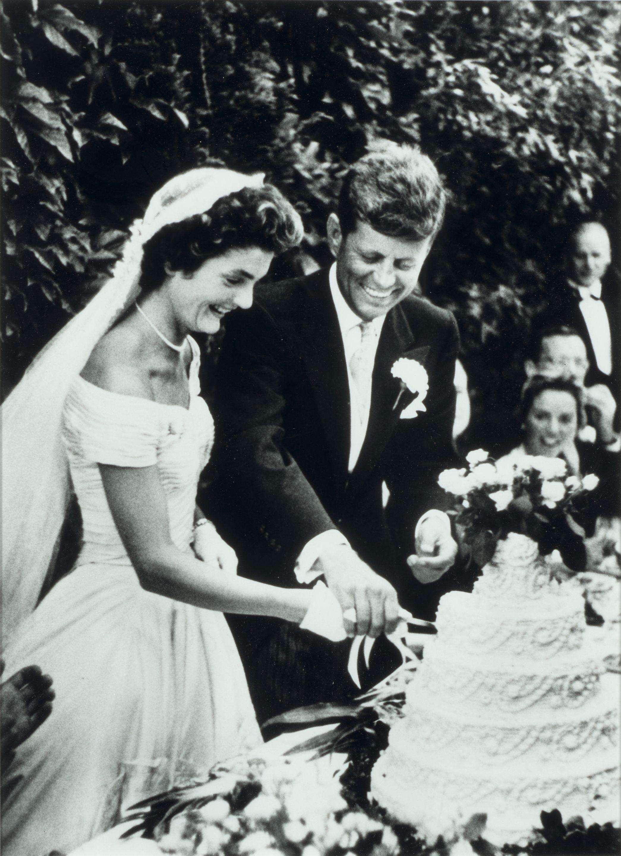 Toni Frissell - Jackie Bouvier Kennedy and John F. Kennedy Cutting the Cake at their Wedding, Newport, Rhode Island