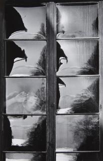 Toni Schneiders - Spiegelnde Scheiben