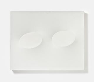 Turi Simeti - 2 ovali bianchi.