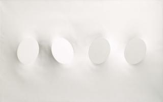 Turi Simeti - Quattro ovali bianchi