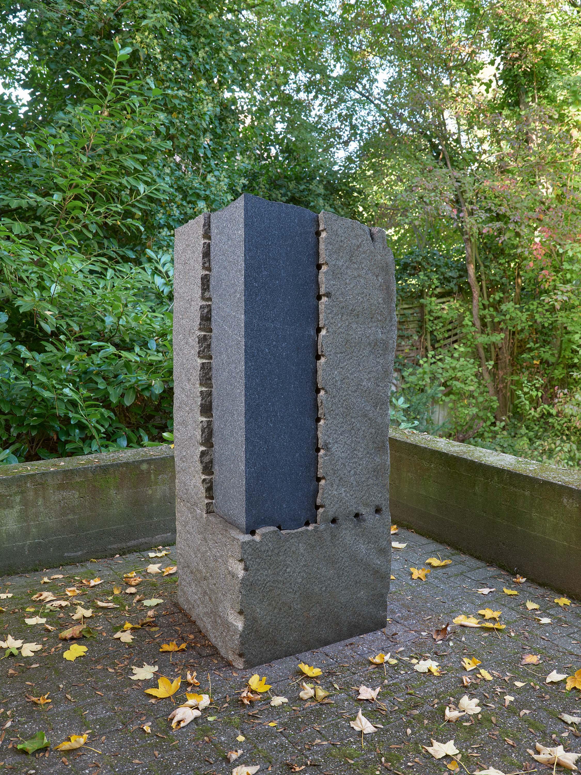 Ulrich Rückriem - Ohne Titel.