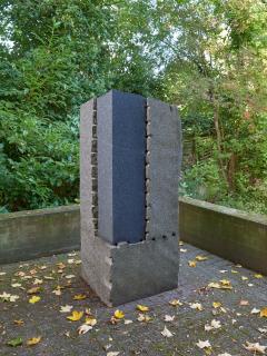 Ulrich Rückriem - Ohne Titel.