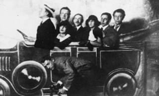 Valentine Hugo - \'Le Surréalisme prend un bon départ\', 1924