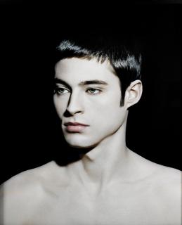 Valérie Belin - Sans Titre (De La Série Modèles), 2006Archival Pigment Print. On The Reverse, Signed And Dated 07/07/2006 In Black Felt Tip Pen, Numbered \'N°: 06011206\', Dimensions And Numbered \'6/6\' Typewritten On An Artist\'S Label. Framed.