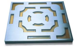 Valeska Soares - Model From Vanishing Point