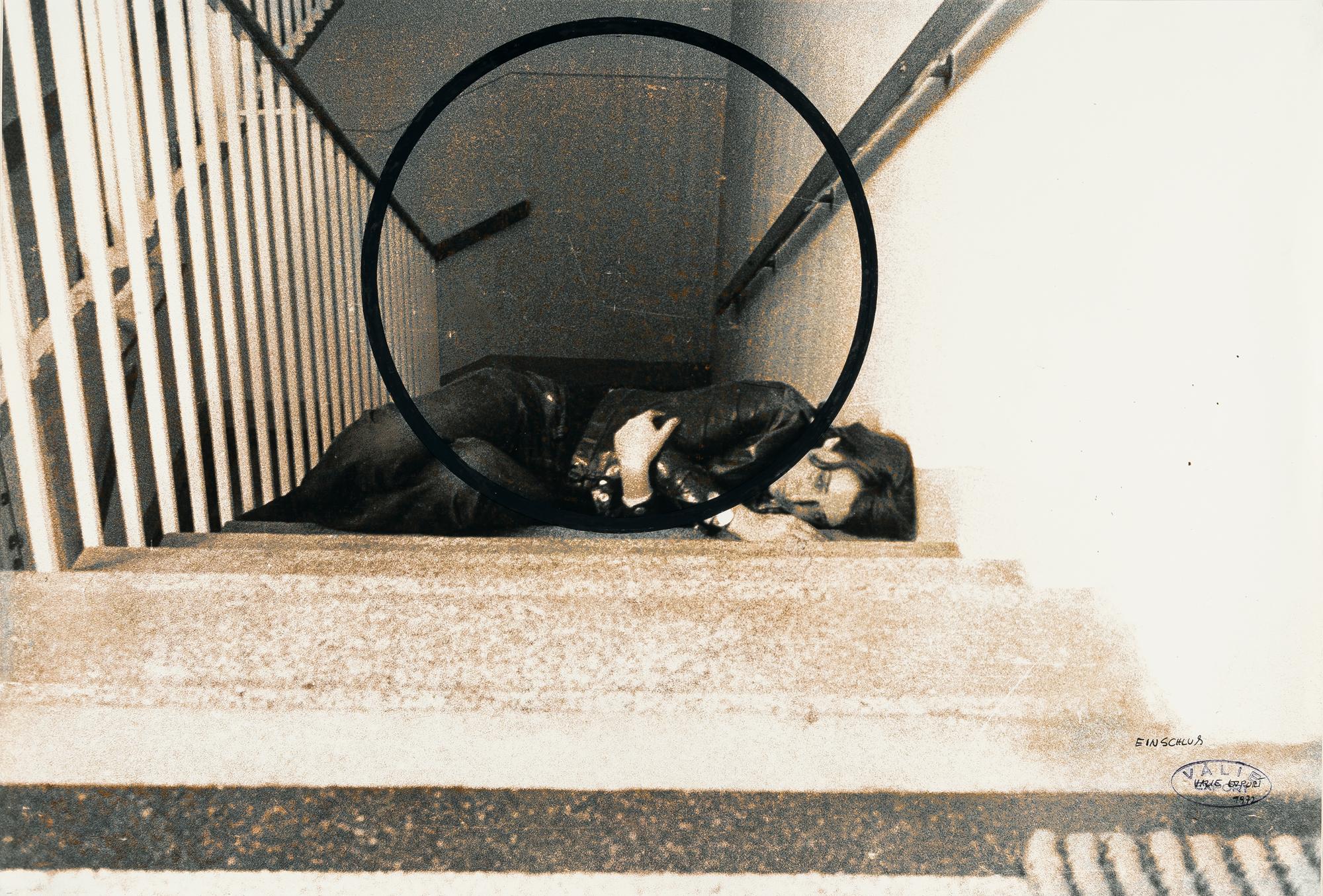 Valie Export - „Einschluss („EINSCHLUß“)“