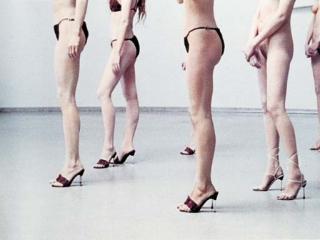 Vanessa Beecroft - Show (Performance Solomon R. Guggenheim Museum, NY)