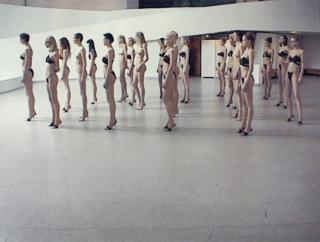 Vanessa Beecroft - VB 35, Performance, Solomon R. Guggenheim Museum, NY-USA.