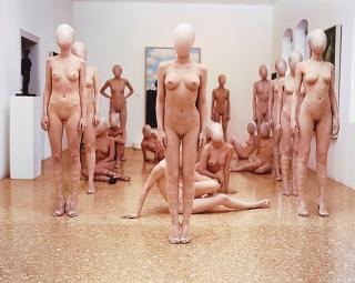 Vanessa Beecroft - \