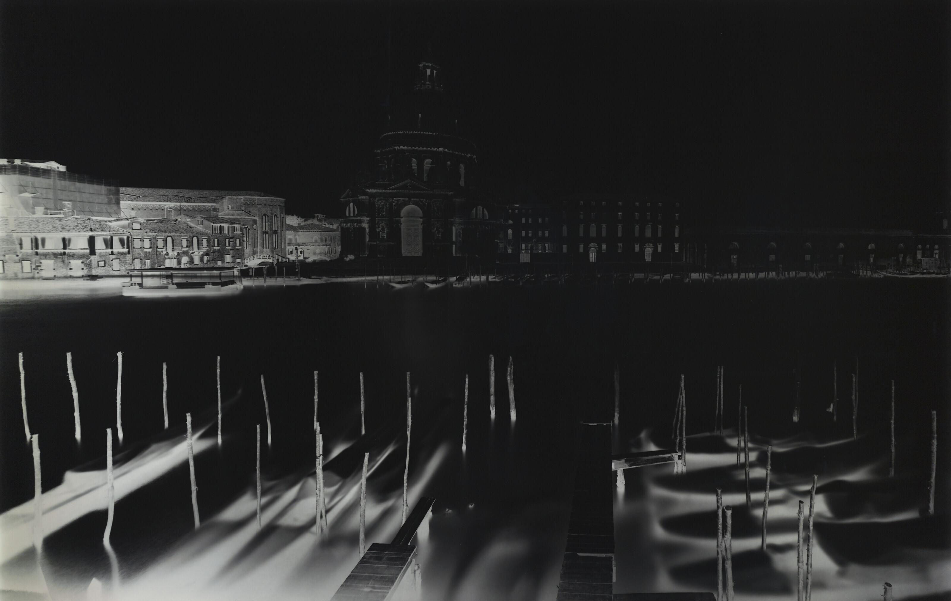 Vera Lutter - Corte Barozzi, Venice XIV: March 8, 2006