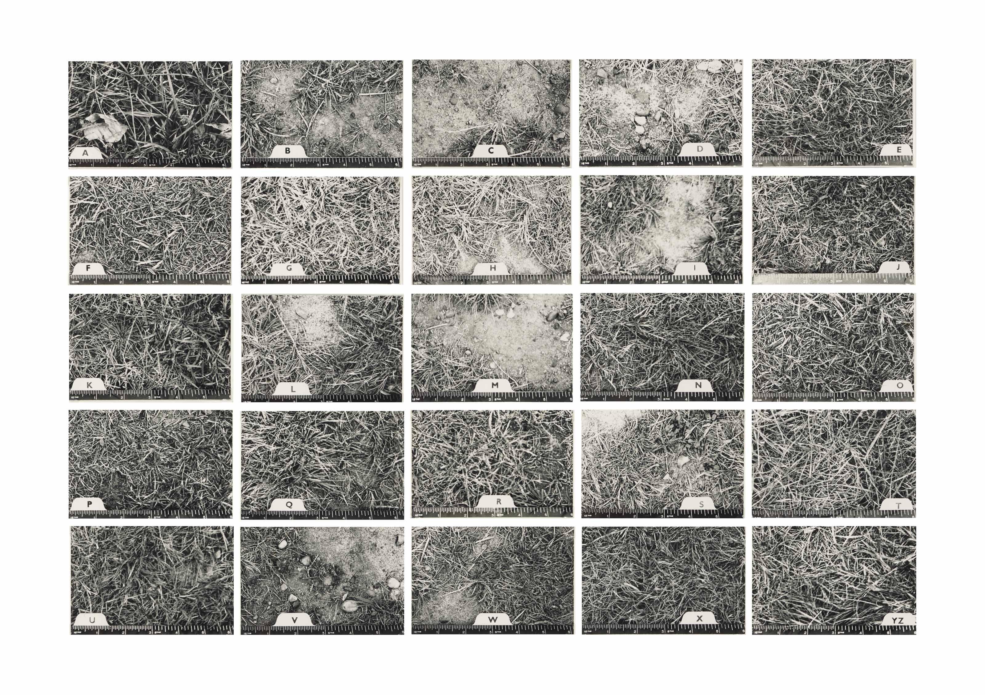 Victor Burgin - Untitled (25 feet)