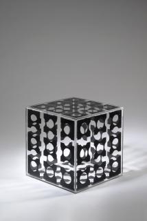 Victor Vasarely - Cubo
