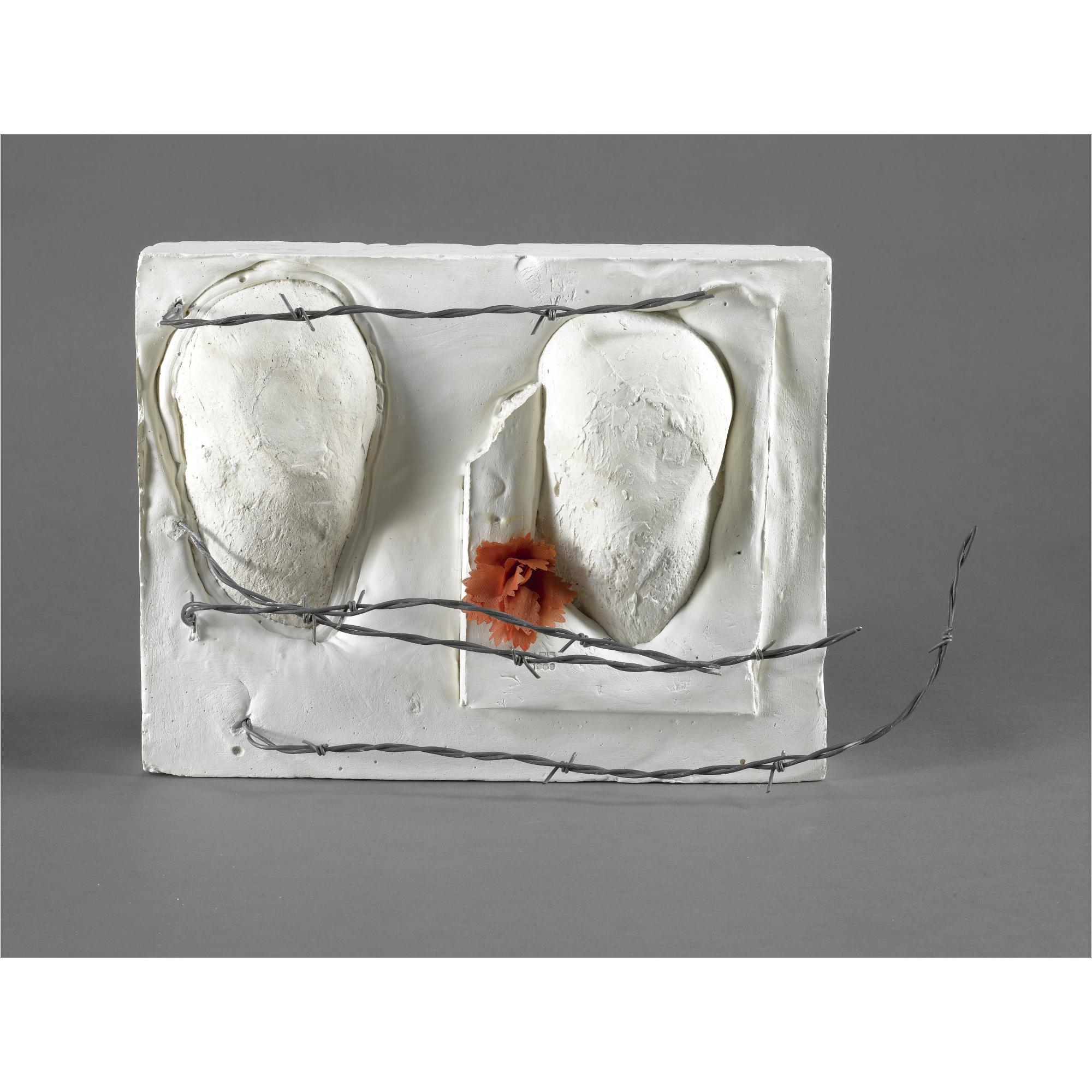 Vlassis Caniaris - Greek Zwei Kniee