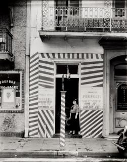 Walker Evans - Barber Shop, New Orleans