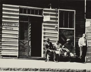 Walker Evans - Street Scene, Vicksburg, Mississippi, March 1936