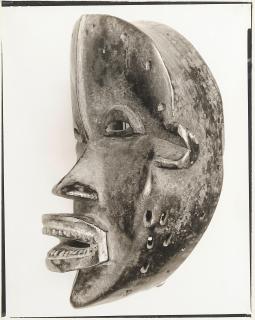 Walker Evans - Untitled (African mask)