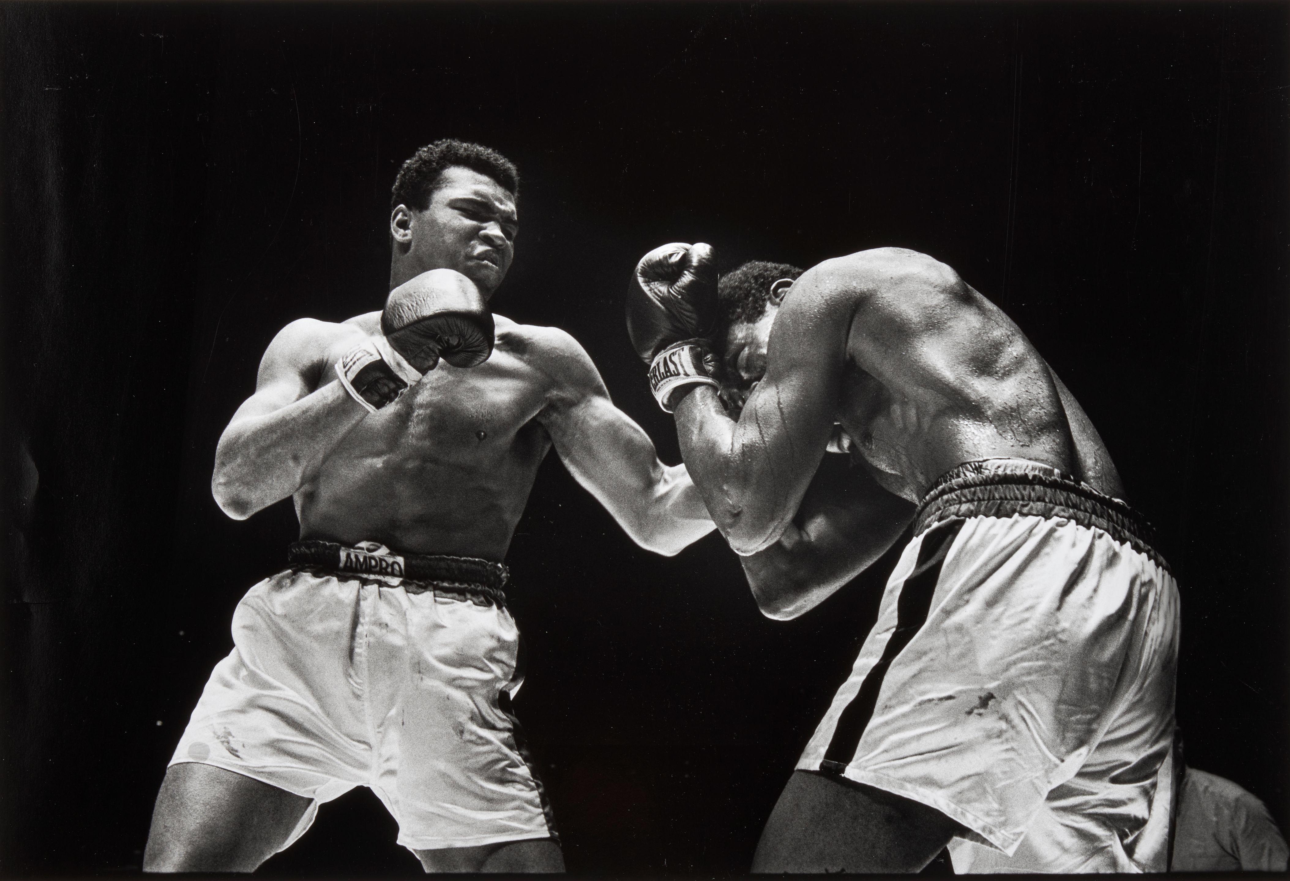 Walter Iooss - Muhammad Ali vs. Ernie Terrell, Houston Astrodome