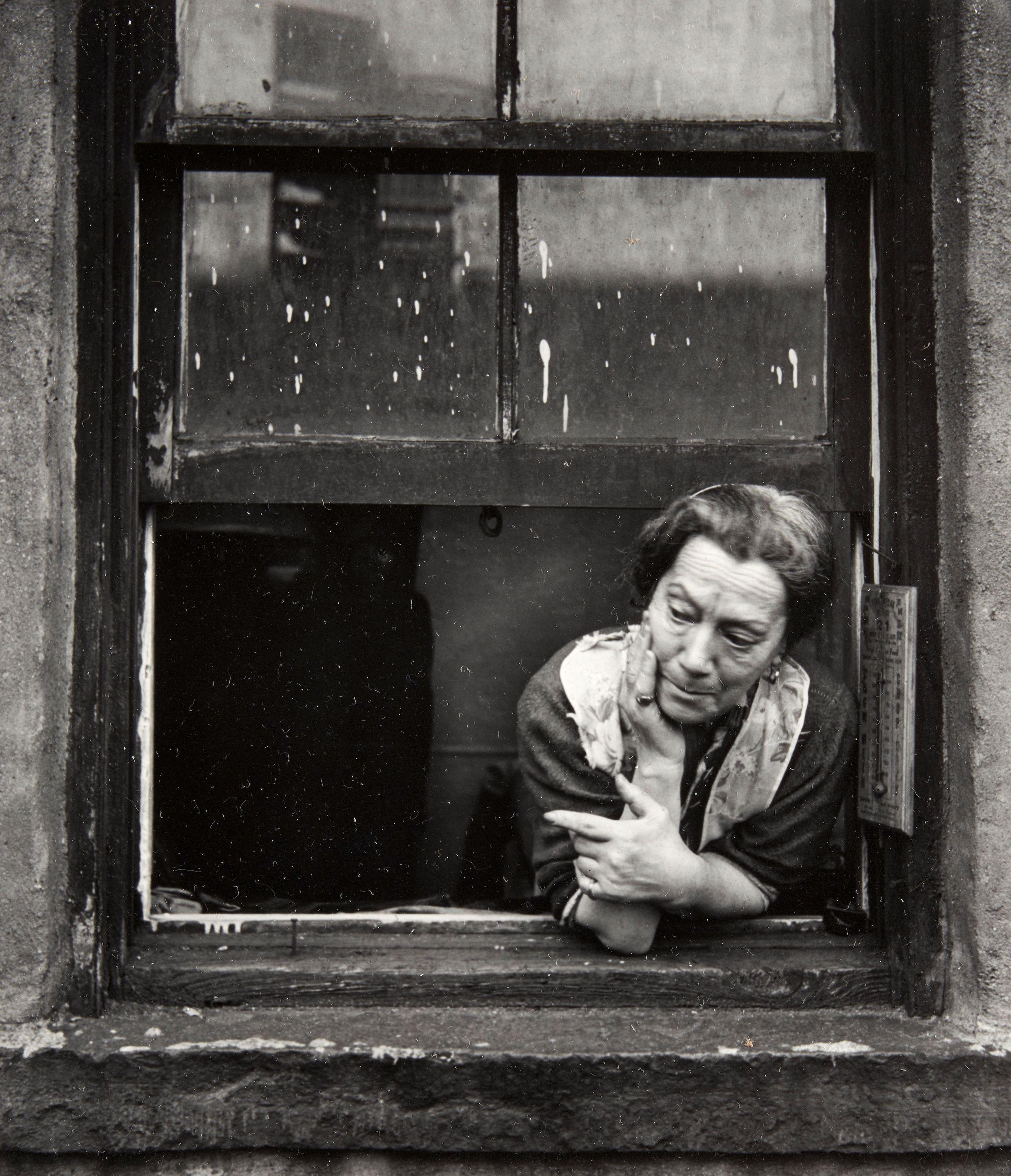 Walter Rosenblum - Disturbed Woman, Pitt Street, NY