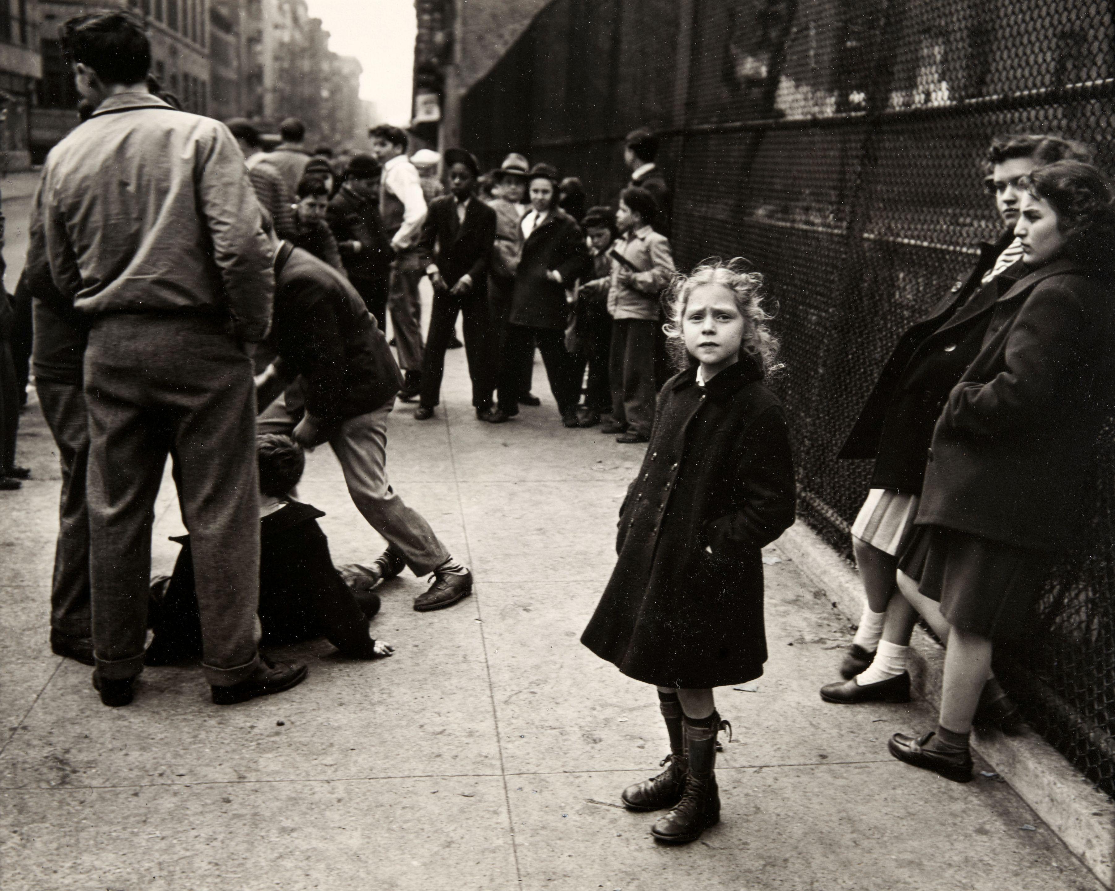 Walter Rosenblum - Girl with Polio, Rivington Street, Lower East Side
