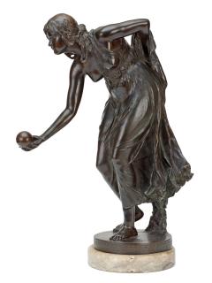 Walter Schott - Lady playing with a ball
