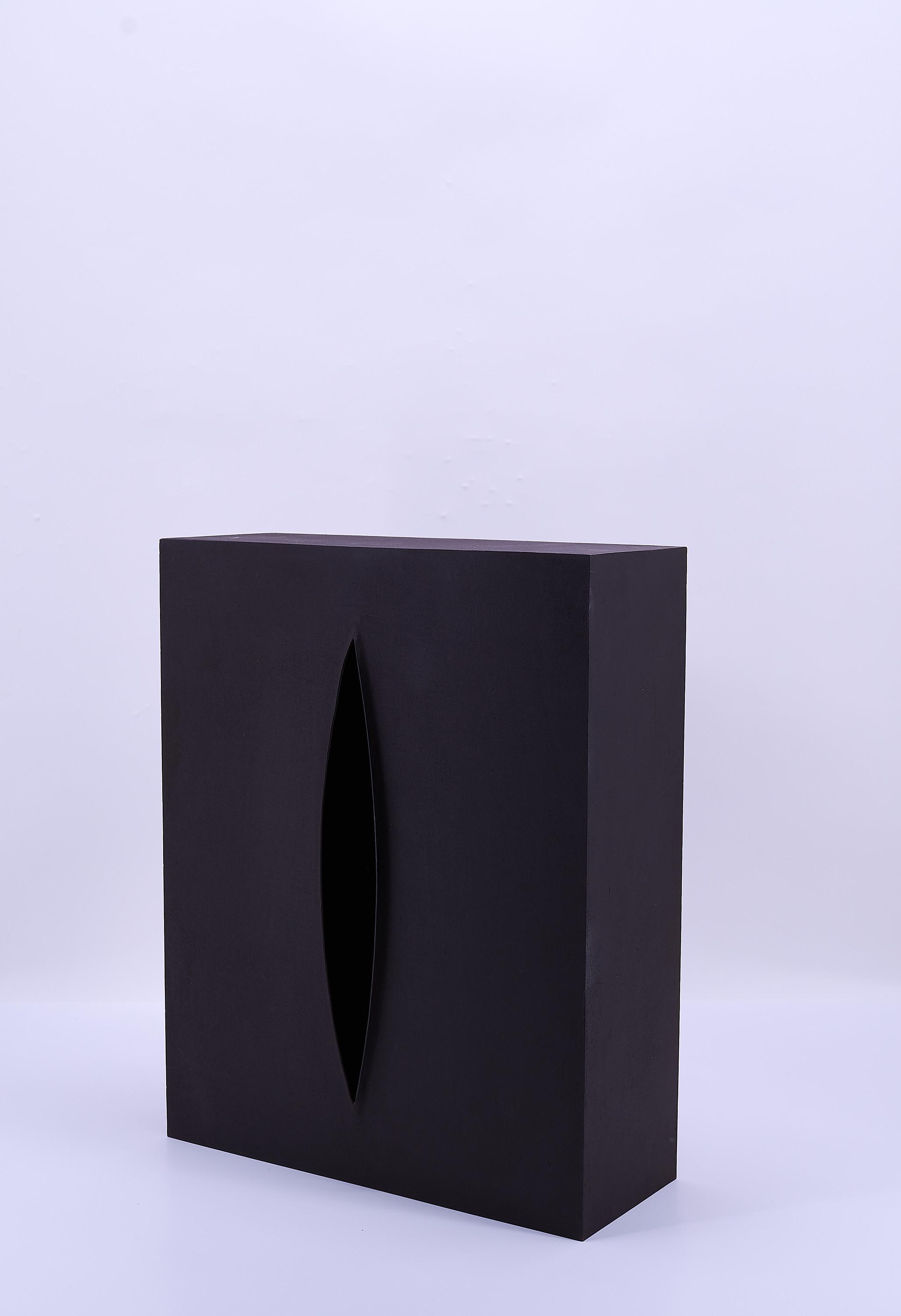 Wang Keping - Eternal Smile.