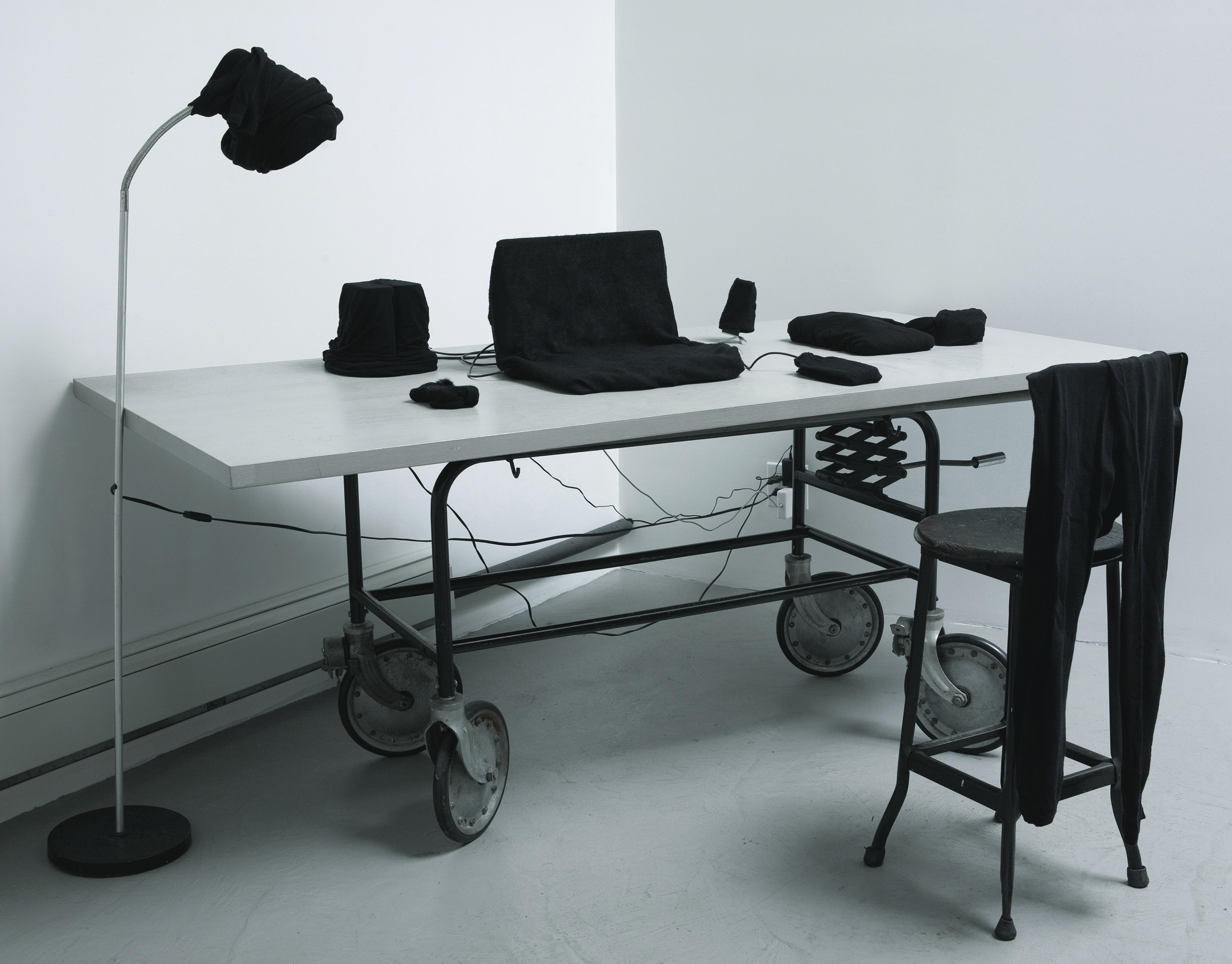 Wawi Navarroza - Plus Minus