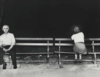 Weegee - Two people on bench, c. 1942