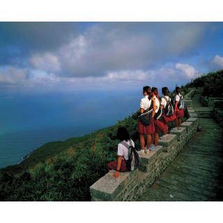 Weng Fen - Staring At The Sea No.8