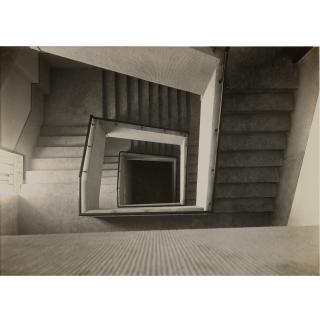 Werner Mantz - Treppenhaus (Staircase)