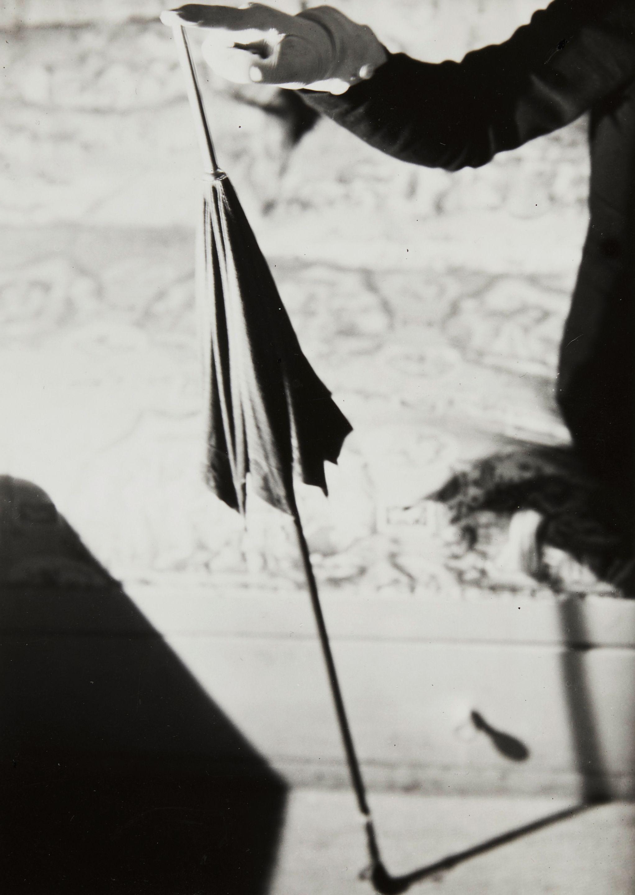 Werner Rohde - On the Umbrella\'s Point