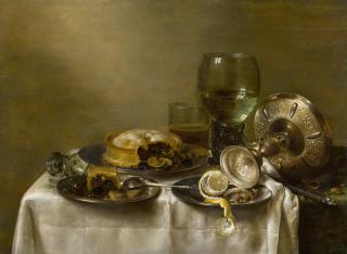 Willem Claesz. Heda - A still life with an overturned silver tazza, glassware, pies and a peeled lemon on a table |《靜物：桌上倒轉的銀製扁花瓶、玻璃器皿、餡餅和去皮檸檬》